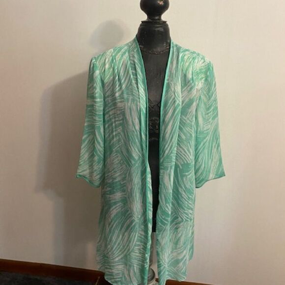 Dana Kay Green/White Palm Tree print sheer 3/4 sleeves  kimono, size 16W - Picture 1 of 3